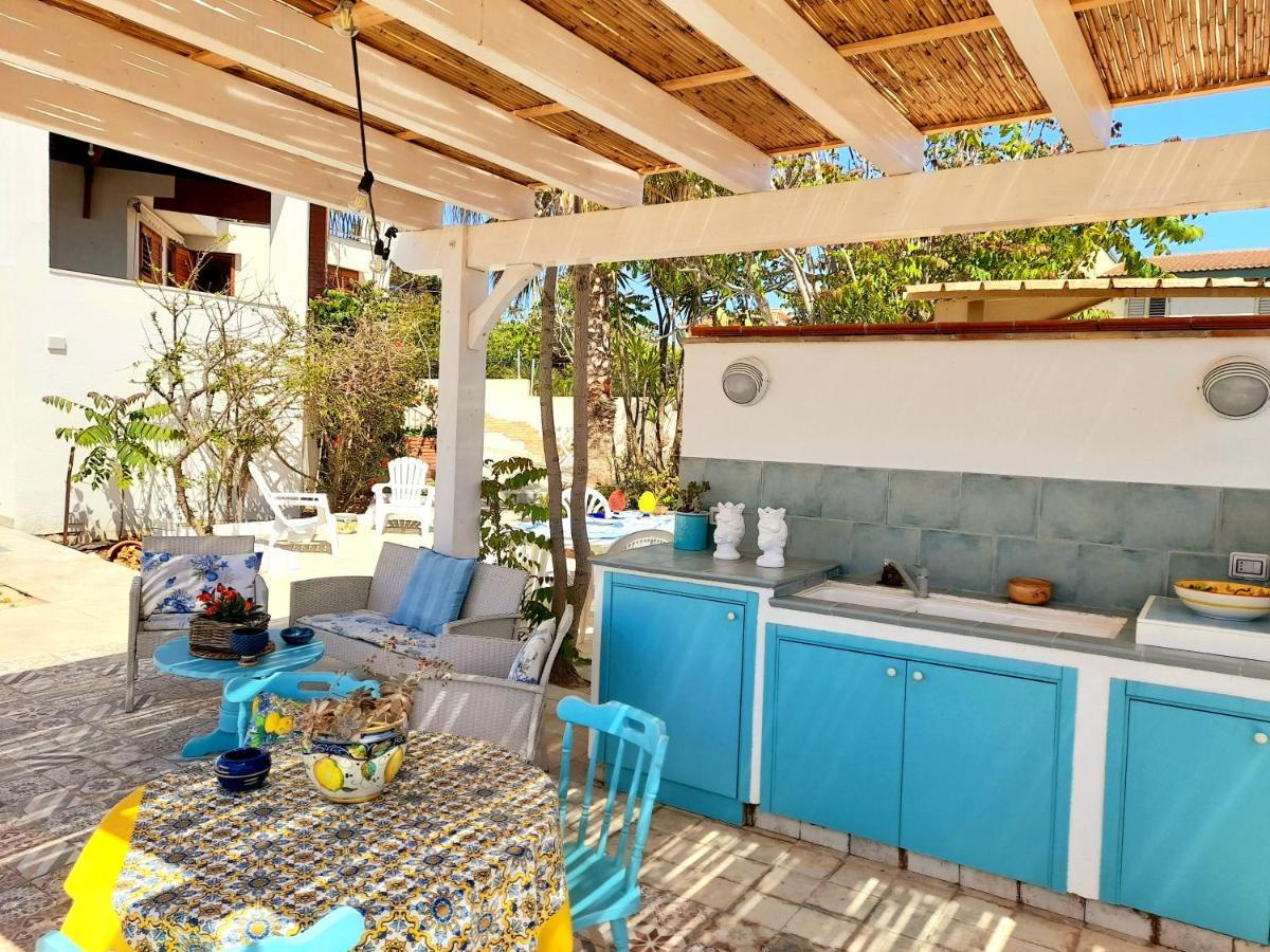 ליקאטה La Villa Di Eracle מראה חיצוני תמונה